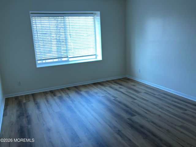 231 Atlantic Street 33, Keyport, NJ 07735