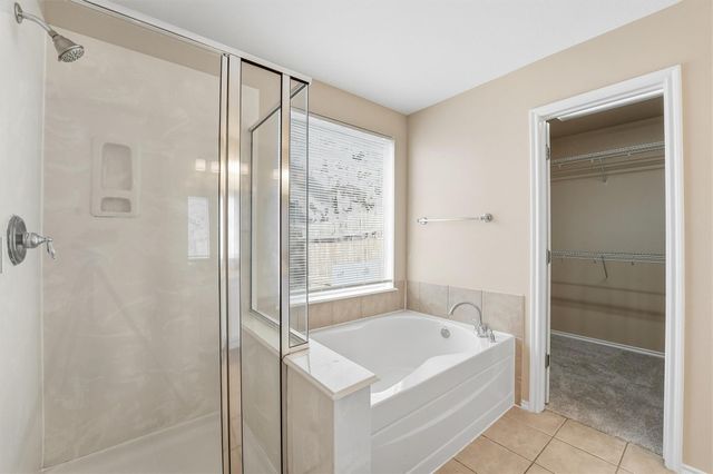 4706 Woodspring Glen Lane, Houston, TX 77345