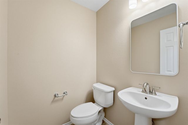 4706 Woodspring Glen Lane, Houston, TX 77345