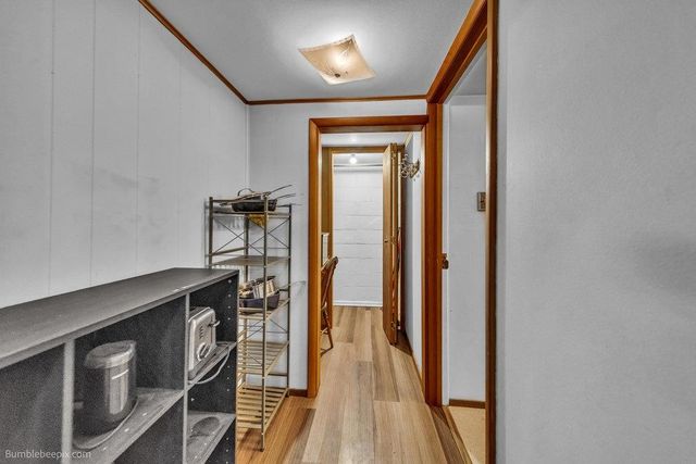 11711 N Honeymoon Bay Rd, Newman Lake, WA 99025