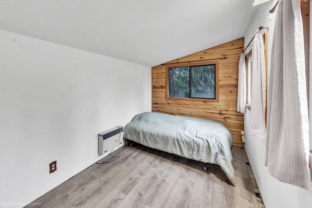 11711 N Honeymoon Bay Rd, Newman Lake, WA 99025