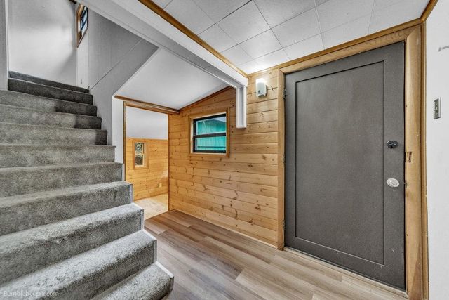 11711 N Honeymoon Bay Rd, Newman Lake, WA 99025