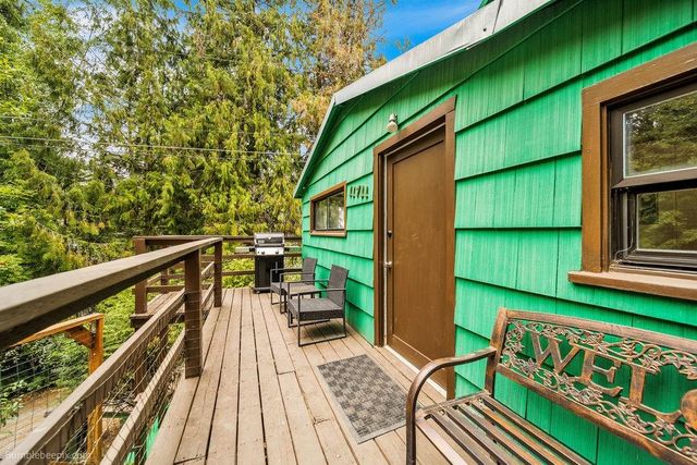 11711 N Honeymoon Bay Rd, Newman Lake, WA 99025