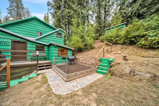 11711 N Honeymoon Bay Rd, Newman Lake, WA 99025