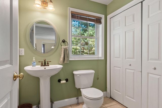 25 Williamsville Rd, Phillipston, MA 01331
