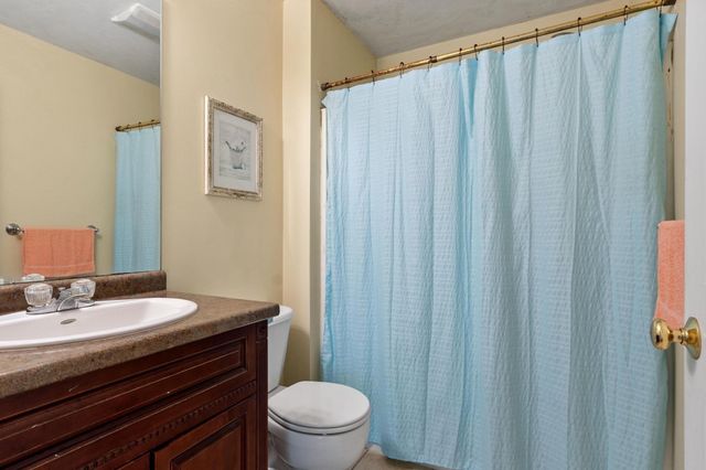 25 Williamsville Rd, Phillipston, MA 01331