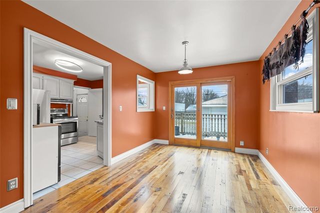 30801 Pardo Street, Garden City, MI 48135