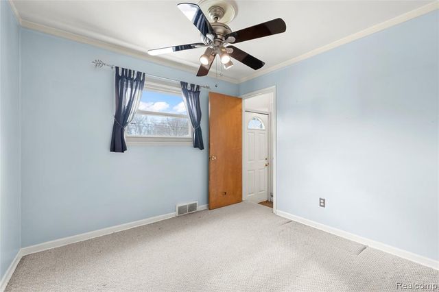 30801 Pardo Street, Garden City, MI 48135