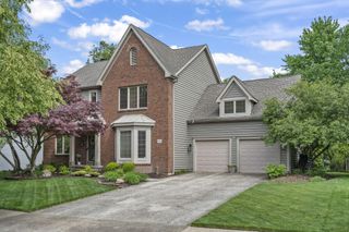 422 Ashford Drive, Westerville, OH 43082