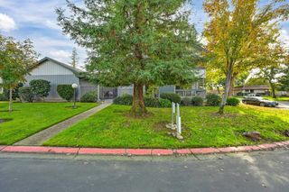 8004 Briar Ridge Ln, Citrus Heights, CA 95610