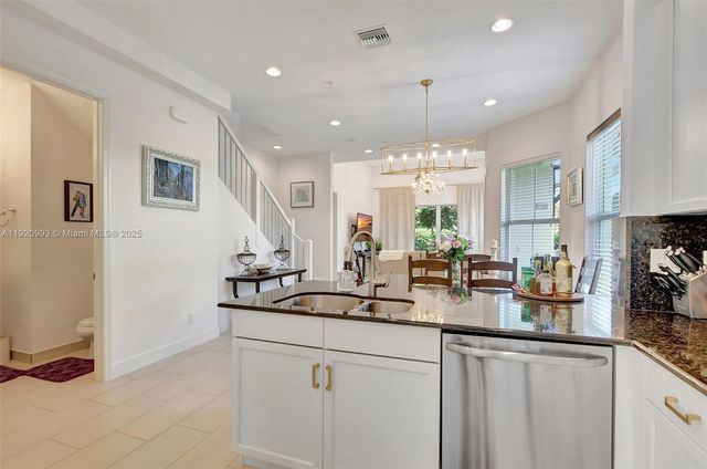 6657 Quiet Wave Trl 100, Boca Raton, FL 33433