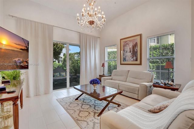 6657 Quiet Wave Trl 100, Boca Raton, FL 33433