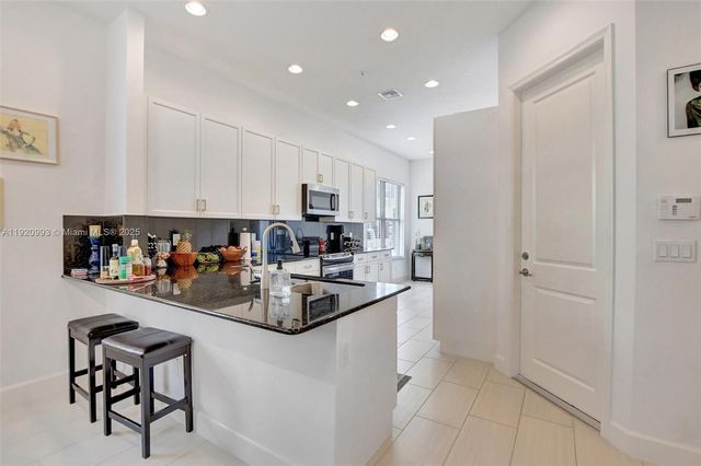 6657 Quiet Wave Trl 100, Boca Raton, FL 33433