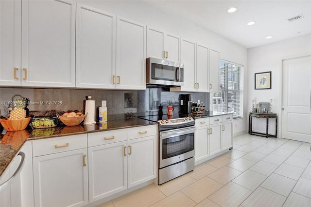 6657 Quiet Wave Trl 100, Boca Raton, FL 33433