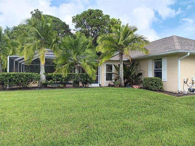 1915 17th Avenue SW, Vero Beach, FL 32962