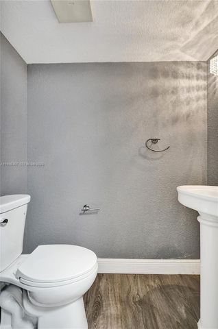 2818 N 46th Ave K287, Hollywood, FL 33021