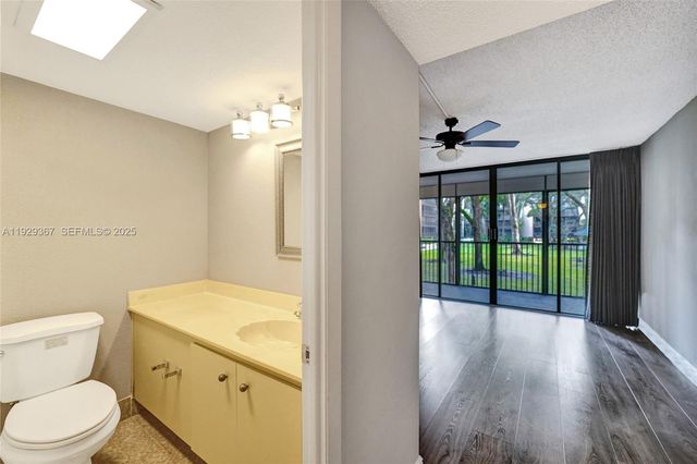 2818 N 46th Ave K287, Hollywood, FL 33021