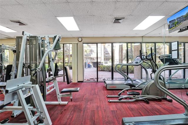 2818 N 46th Ave K287, Hollywood, FL 33021