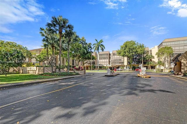 2818 N 46th Ave K287, Hollywood, FL 33021