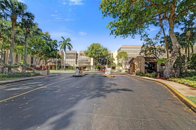 2818 N 46th Ave K287, Hollywood, FL 33021