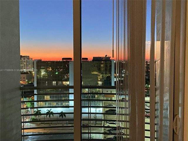 1830 Radius Dr 1203, Hollywood, FL 33020