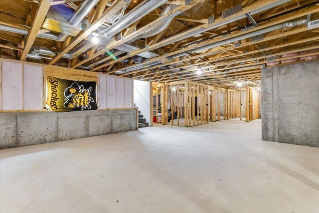 10913 W Cedar Lane, Maize, KS 67101