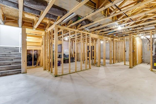 10913 W Cedar Lane, Maize, KS 67101