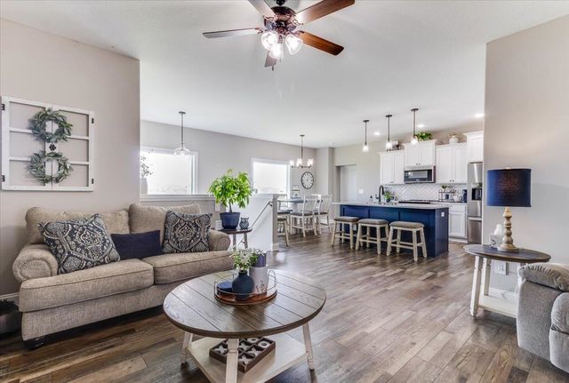10913 W Cedar Lane, Maize, KS 67101