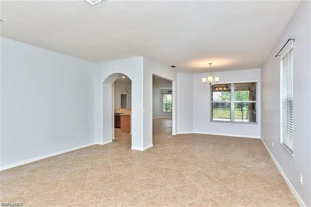 8302 Laurel Lakes WAY, Naples, FL 34119