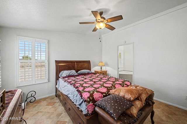 14449 S VAQUERO Circle, Arizona City, AZ 85123