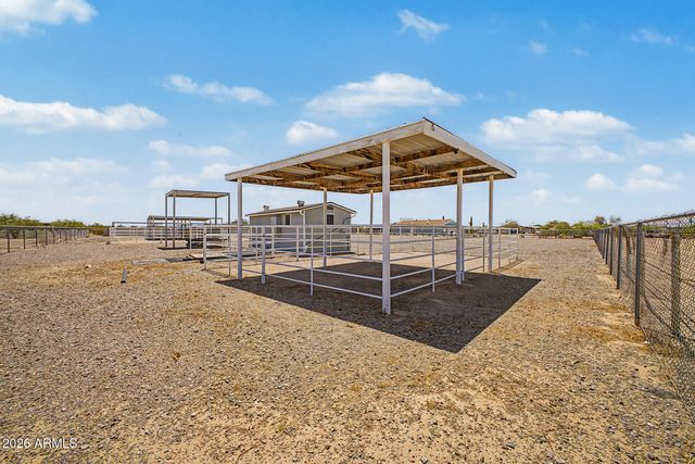 14449 S VAQUERO Circle, Arizona City, AZ 85123