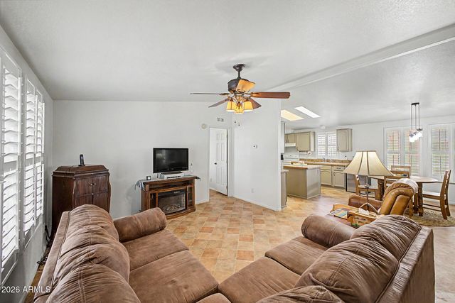 14449 S VAQUERO Circle, Arizona City, AZ 85123