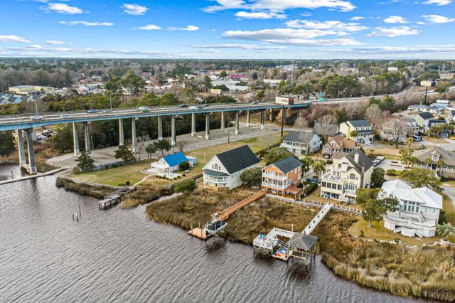 155 Pier Pointe Dr., Little River, SC 29566