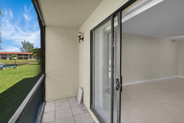 21911 Lake Forest Circle 103, Boca Raton, FL 33433