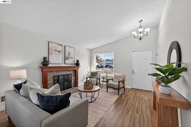 4146 Pinon Way, Livermore, CA 94551