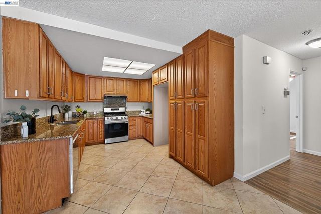 4146 Pinon Way, Livermore, CA 94551