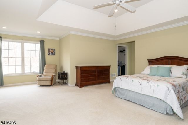 16 Steeplechase Lane, Franklin Twp., NJ 08802