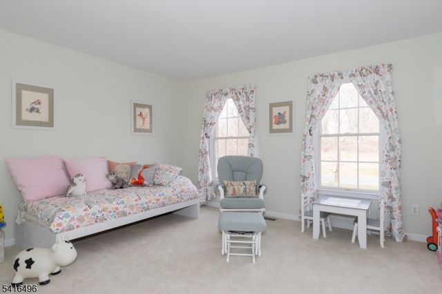 16 Steeplechase Lane, Franklin Twp., NJ 08802