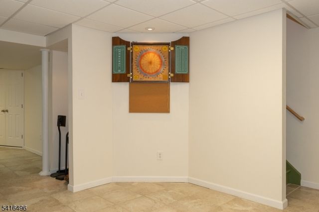 16 Steeplechase Lane, Franklin Twp., NJ 08802