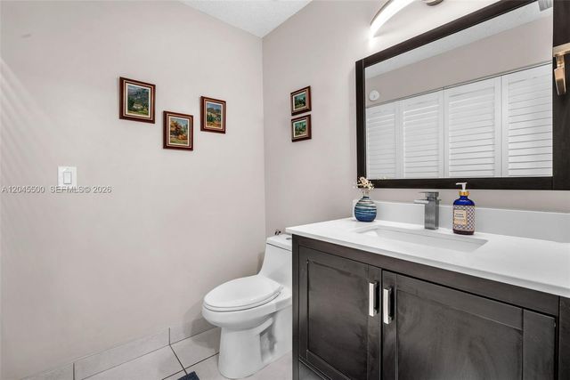 10060 SW 137th Ct, Miami, FL 33186