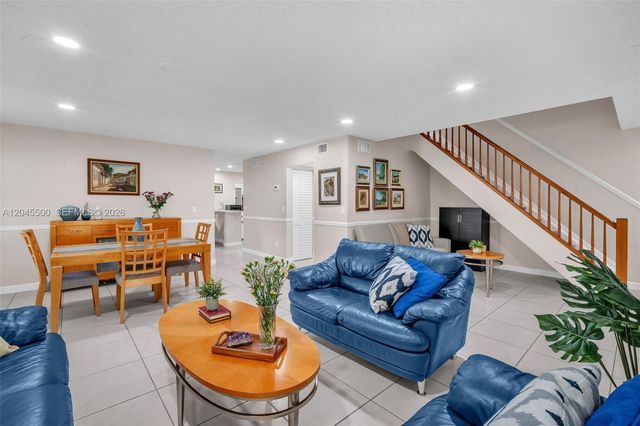 10060 SW 137th Ct, Miami, FL 33186
