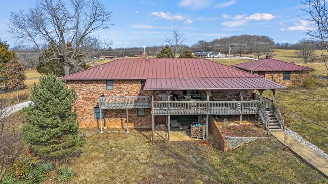 2464 State Route Cc, West Plains, MO 65775