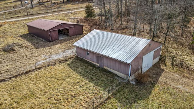 2464 State Route Cc, West Plains, MO 65775