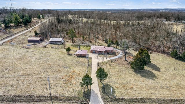 2464 State Route Cc, West Plains, MO 65775