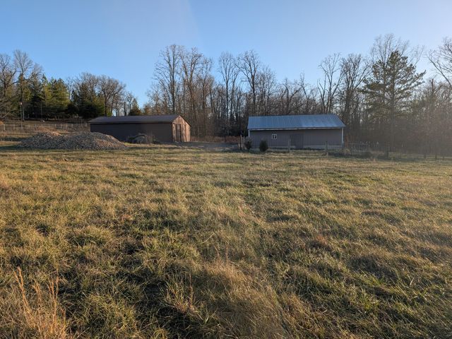 2464 State Route Cc, West Plains, MO 65775
