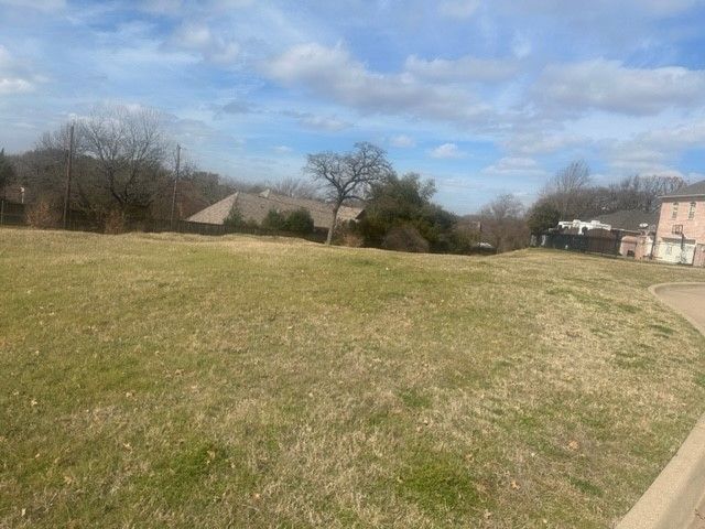 2805 Katherine Court, Dalworthington Gardens, TX 76016