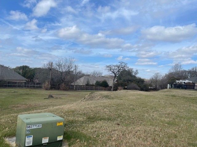 2805 Katherine Court, Dalworthington Gardens, TX 76016