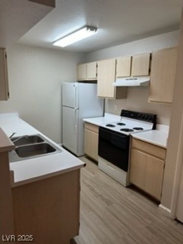 1150 North Buffalo Drive 1121, Las Vegas, NV 89128