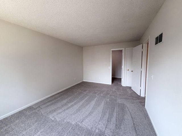 16066 Foliage Avenue W, Rosemount, MN 55068