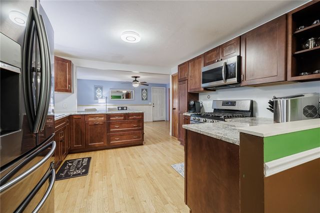 1075 Crittenden Road, Brighton, NY 14623
